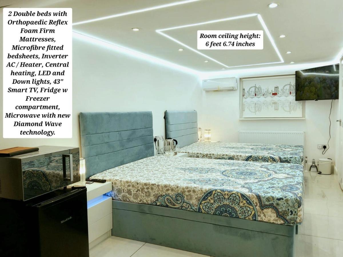 Air Conditioned Modern Double Bed Room With Private Attached Bathroom - Free Parking - Near London Heathrow Airport & Southall Broadway 외부 사진