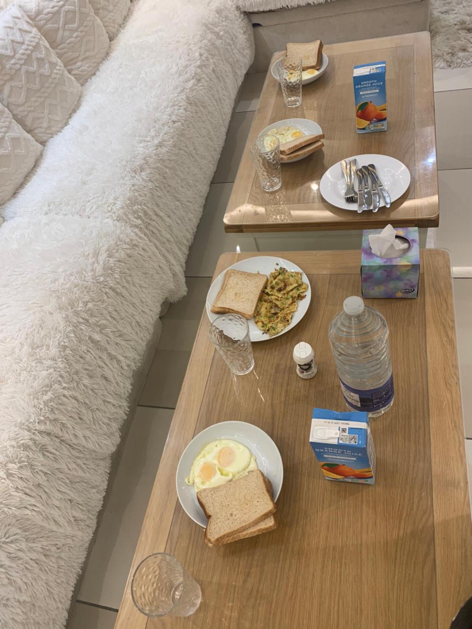 Air Conditioned Modern Double Bed Room With Private Attached Bathroom - Free Parking - Near London Heathrow Airport & Southall Broadway 외부 사진